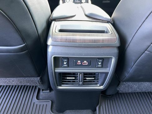 Used 2023 Nissan Murano Platinum w/ Cargo Package image 27