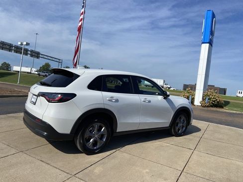 Used 2026 Honda HR-V LX image 12