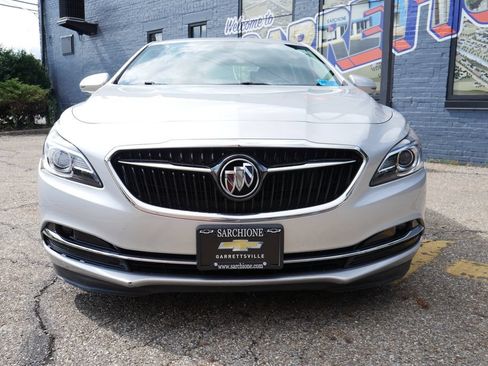 Used 2017 Buick LaCrosse Preferred FWD image 2