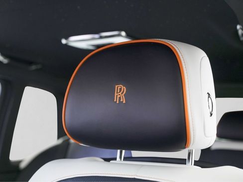 New 2026 Rolls-Royce Cullinan Black Badge AWD/4WD image 11