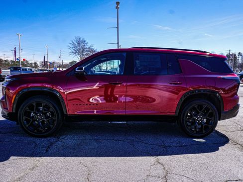 New 2026 Chevrolet Traverse RS w/ LPO, Floor Liner Package image 7