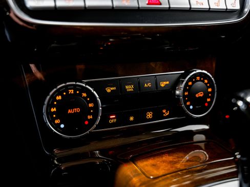 Used 2014 Mercedes-Benz G 550 image 14