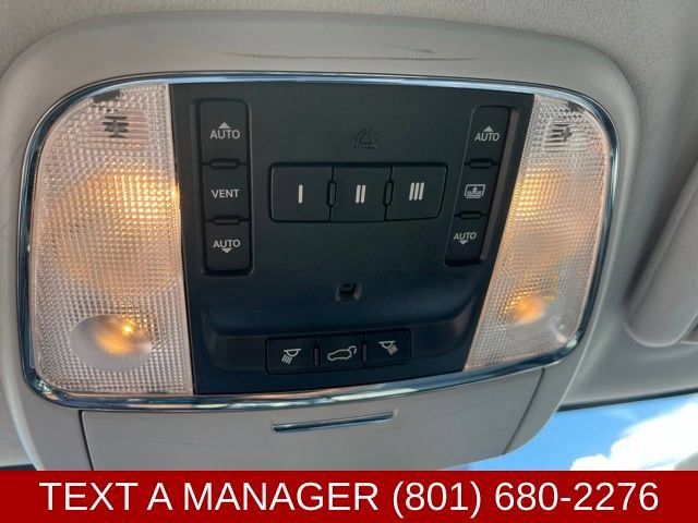Used 2018 Jeep Grand Cherokee Summit AWD/4WD image 30