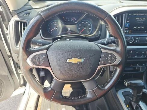 Used 2020 Chevrolet Colorado LT w/ Safety Package image 6