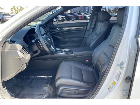 Certified 2022 Honda Accord Sport image 10