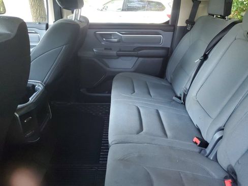 Used 2019 RAM 1500 Big Horn AWD/4WD image 10
