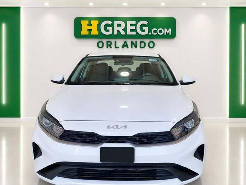 Used 2023 Kia Forte LXS FWD image 7