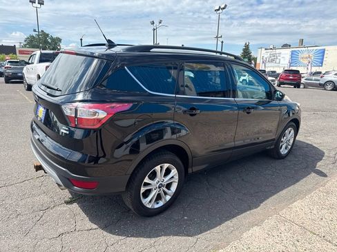 Used 2018 Ford Escape SEL w/ Canadian Touring Package AWD/4WD image 9