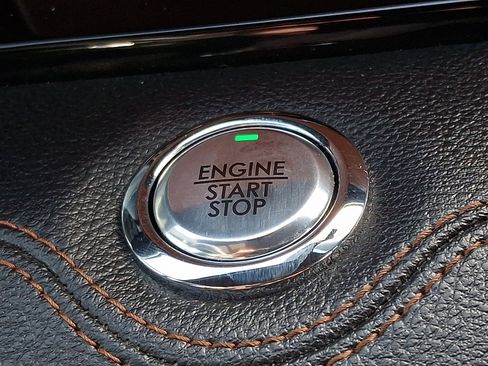 Used 2019 Lincoln Navigator Reserve w/ Cargo Package AWD/4WD image 25
