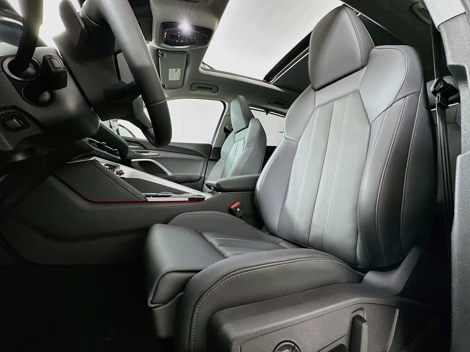 Certified 2025 Audi Q5 Premium Plus AWD/4WD image 18