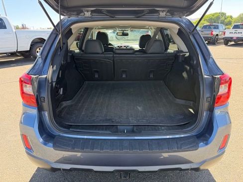 Used 2015 Subaru Outback 2.5i Limited AWD/4WD image 5