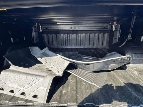 Used 2022 Chevrolet Silverado 1500 LT image 27