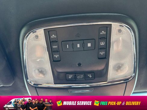 Used 2019 Jeep Grand Cherokee Summit w/ Platinum Series Group AWD/4WD image 21