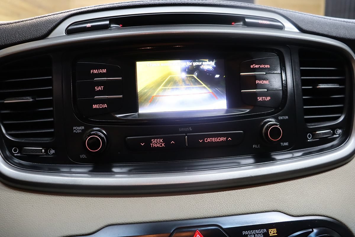 Used 2016 Kia Sorento FWD image 43