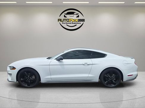 Used 2021 Ford Mustang Coupe w/ Equipment Group 101A RWD image 4