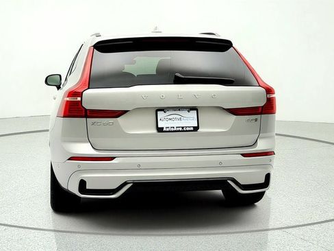 Used 2025 Volvo XC60 B5 Ultra w/ Climate Package AWD/4WD image 6