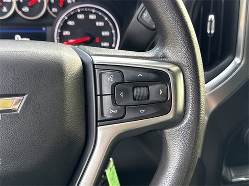 Used 2020 Chevrolet Silverado 1500 LT image 29