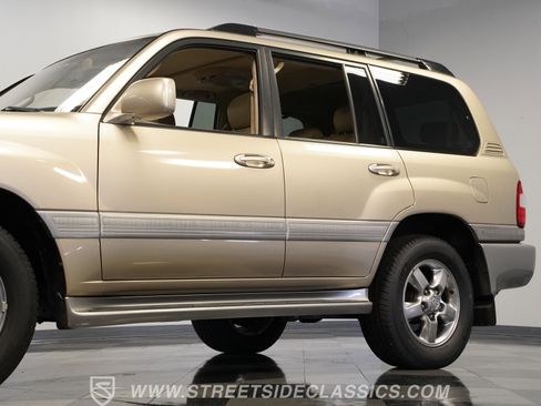 Used 2006 Toyota Land Cruiser image 23