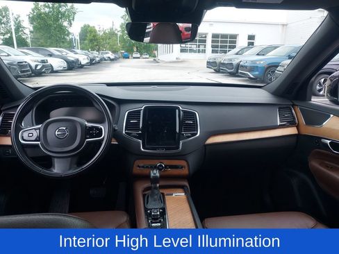 Used 2021 Volvo XC90 T6 Momentum w/ Advanced Package AWD/4WD image 9