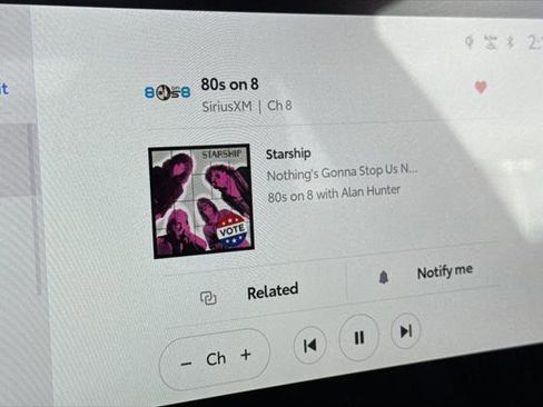 Certified 2025 Toyota bZ4X FWD image 20