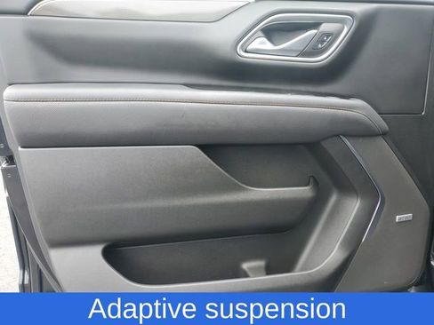 Used 2023 GMC Yukon AT4 image 22