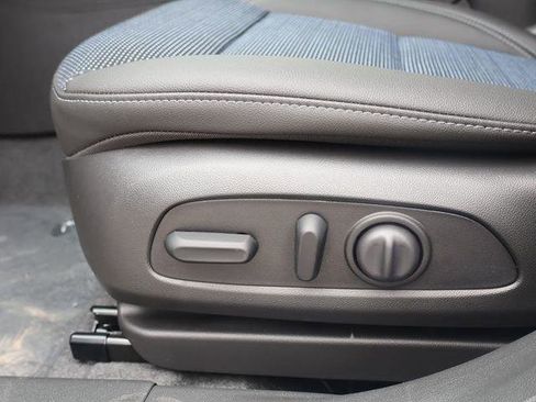 New 2026 Buick Envista Preferred w/ Convenience I Package FWD image 39