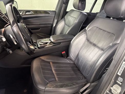 Used 2017 Mercedes-Benz GLS 450 4MATIC image 10