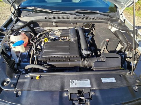 Used 2017 Volkswagen Jetta S image 27