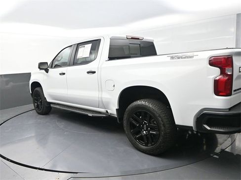 Used 2025 Chevrolet Silverado 1500 LT Trail Boss w/ LT Trail Boss Premium Package image 5