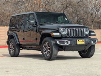 Used 2025 Jeep Wrangler Sahara video 2
