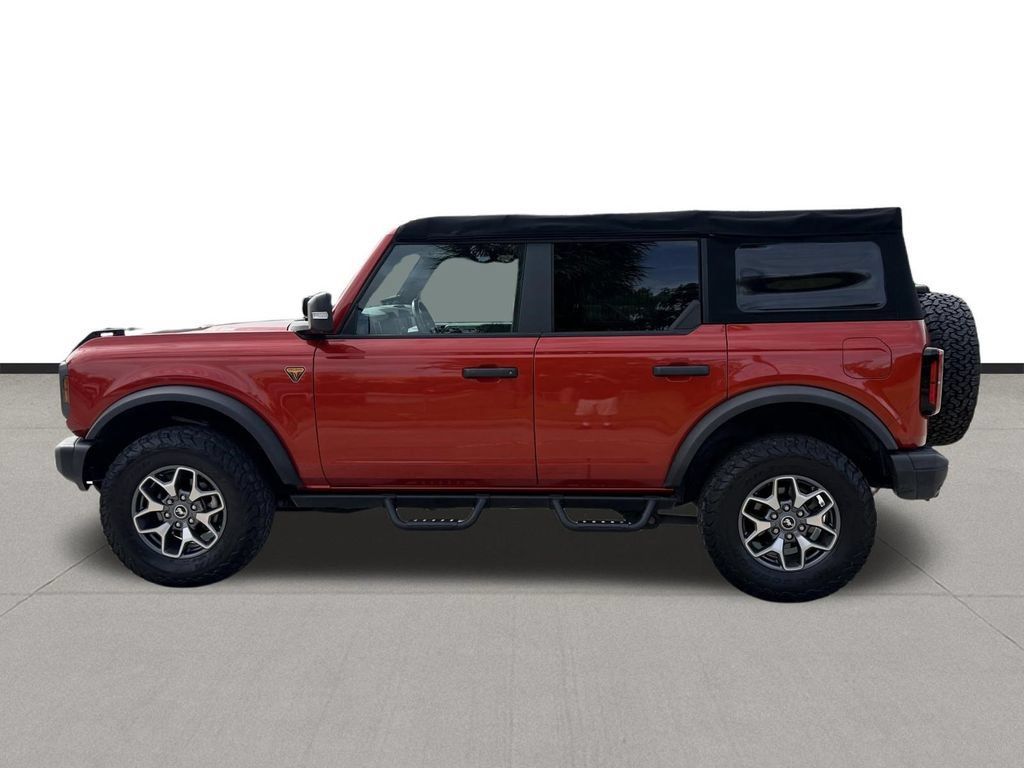 Used 2022 Ford Bronco Badlands AWD/4WD image 8