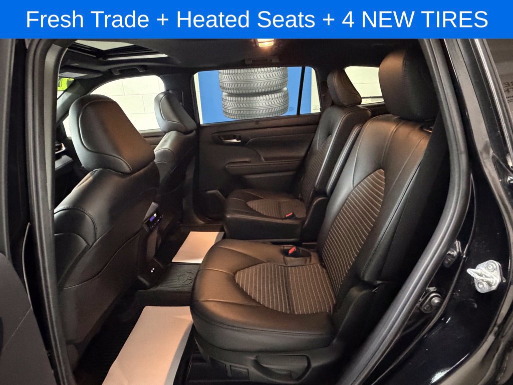 Used 2024 Toyota Highlander XSE AWD/4WD image 15