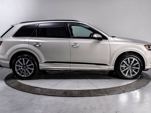Used 2023 Audi Q7 2.0T Premium Plus w/ Premium Plus Package AWD/4WD image 7