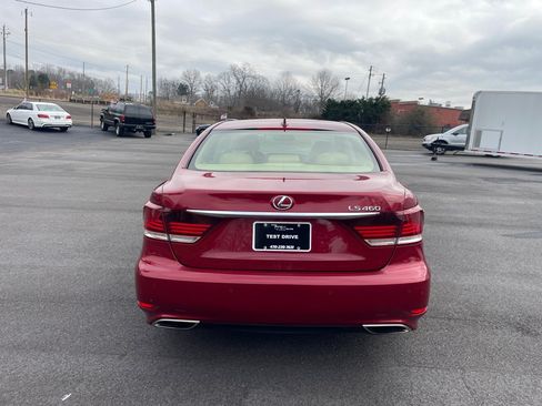 Used 2014 Lexus LS 460 w/ Comfort Package RWD image 4