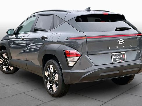 Used 2025 Hyundai Kona SEL AWD/4WD image 11