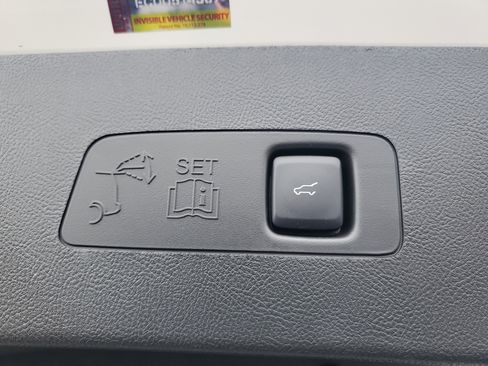 New 2026 Lincoln Corsair Premiere image 30