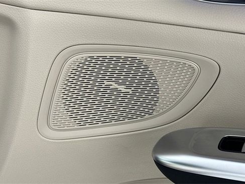 Certified 2023 Mercedes-Benz C 300 Sedan image 20