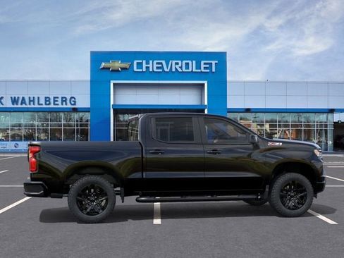 New 2026 Chevrolet Silverado 1500 RST w/ RST All Star Premium Package AWD/4WD image 5