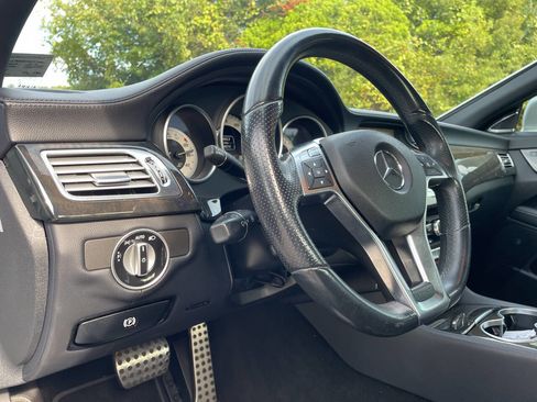 Used 2012 Mercedes-Benz CLS 550 4MATIC image 15