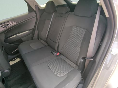 Used 2023 Kia Sportage LX AWD/4WD image 10