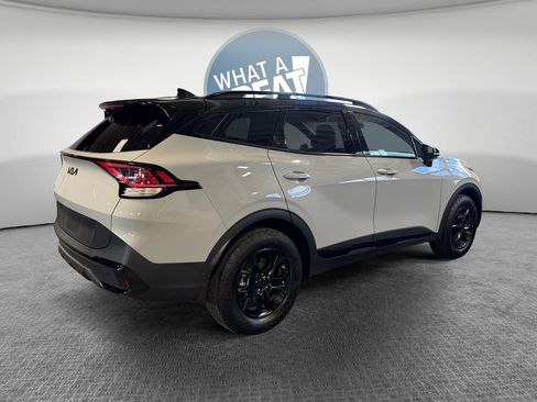 Certified 2025 Kia Sportage X-Pro AWD/4WD image 3