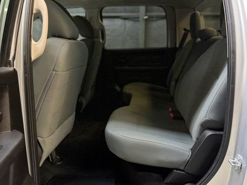 Used 2018 RAM 2500 Tradesman w/ Chrome Appearance Group AWD/4WD image 10