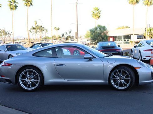 Used 2017 Porsche 911 Carrera image 13
