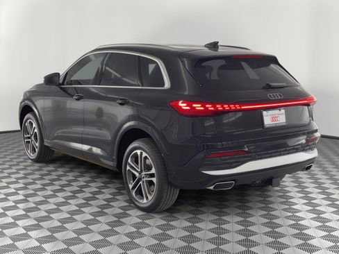 New 2026 Audi Q5 Premium Plus image 3