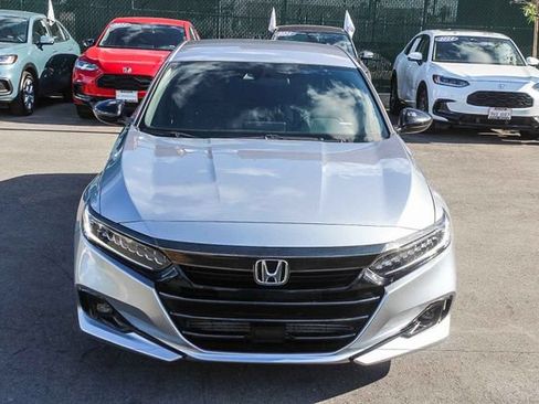Used 2021 Honda Accord Sport image 2