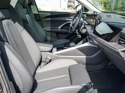 New 2025 Audi Q5 Premium Plus image 19