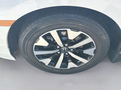 Used 2025 Honda Odyssey EX-L image 34