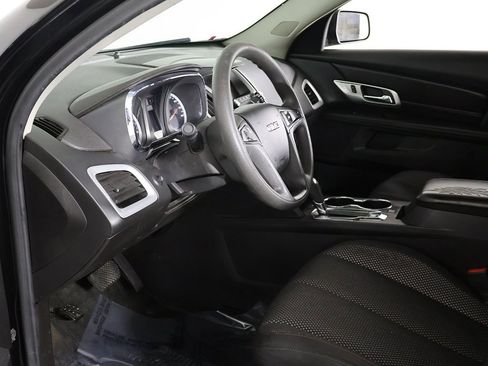 Used 2017 GMC Terrain SLE image 18