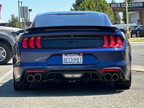 Used 2018 Ford Mustang GT w/ Black Accent Package RWD image 8