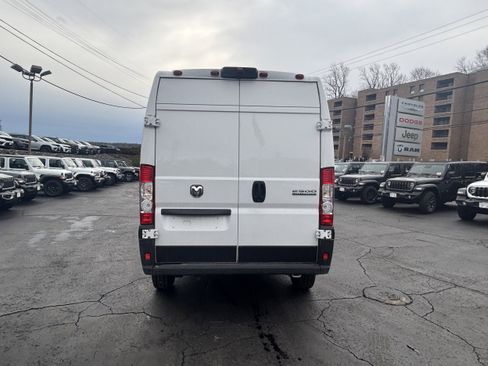 Used 2025 RAM ProMaster 2500 w/ Safety Group image 8